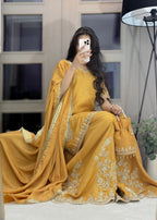 Belle ~ Pre Order ~ Guaranteed Eid Delivery