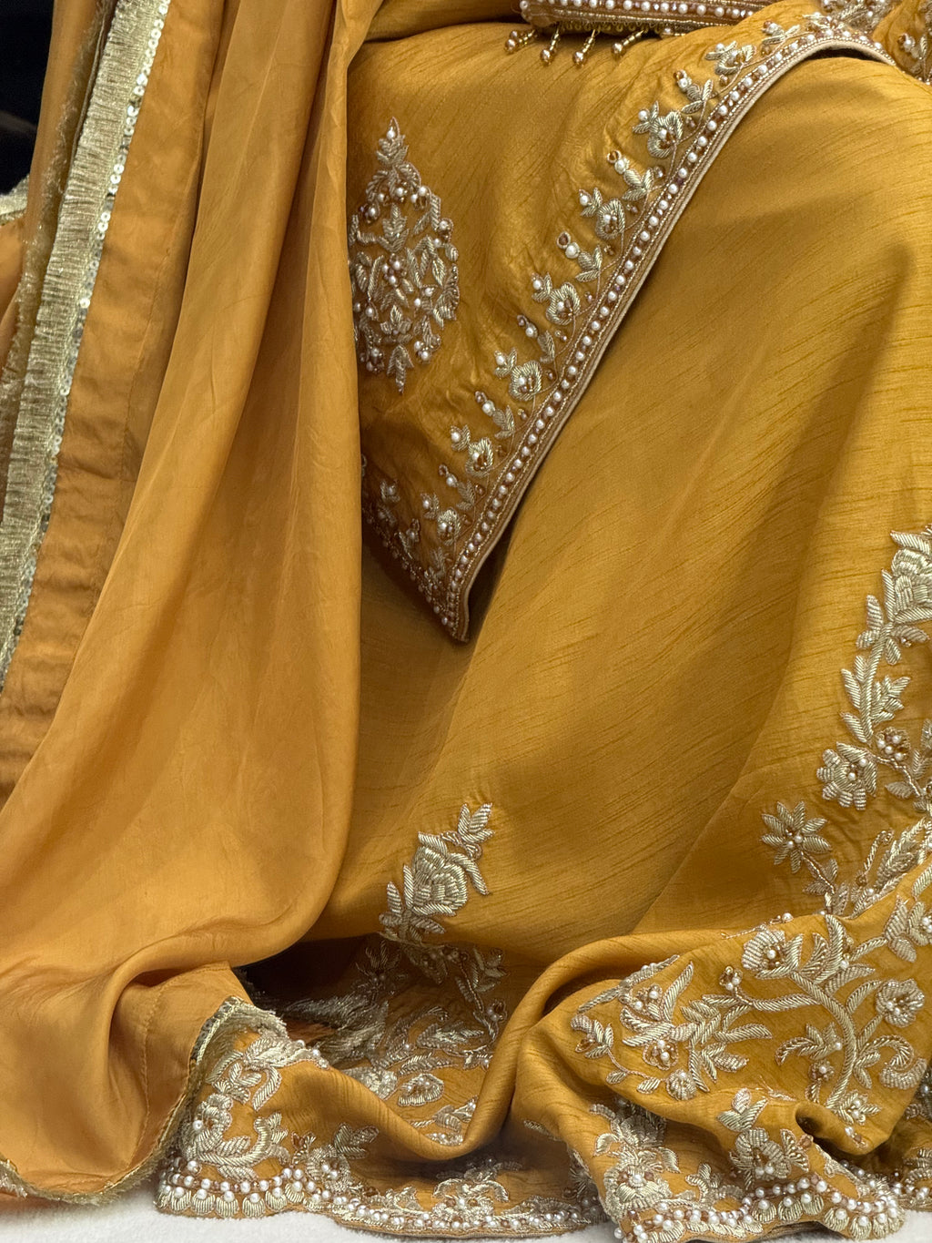 Belle ~ Pre Order ~ Guaranteed Eid Delivery